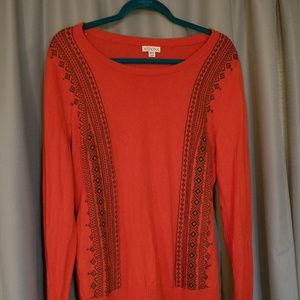 Long sleeved sweater